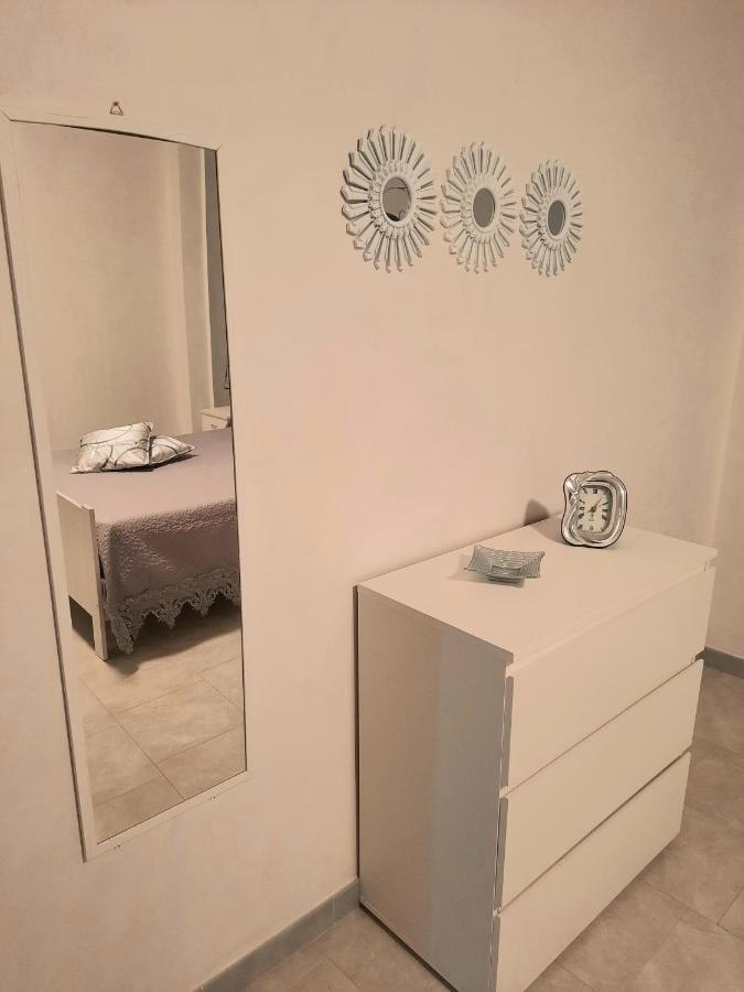 Casa Vacanze Il Glicine 1 Apartment Pachino Bagian luar foto