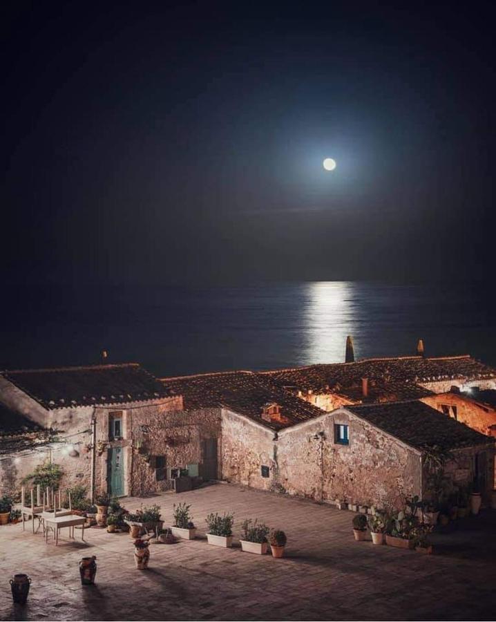 Casa Vacanze Il Glicine 1 Apartment Pachino Bagian luar foto